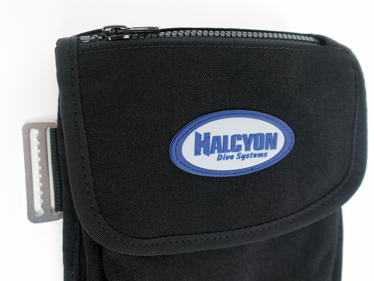 Halcyon Weighted Bellows Pocket